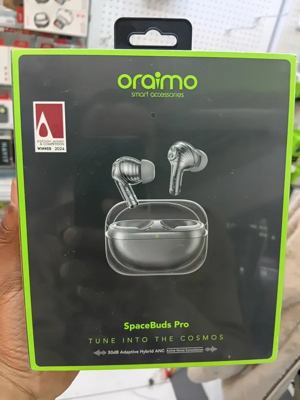 Oraimo SpaceBuds Pro (Model OTW-930) true wireless earbuds.