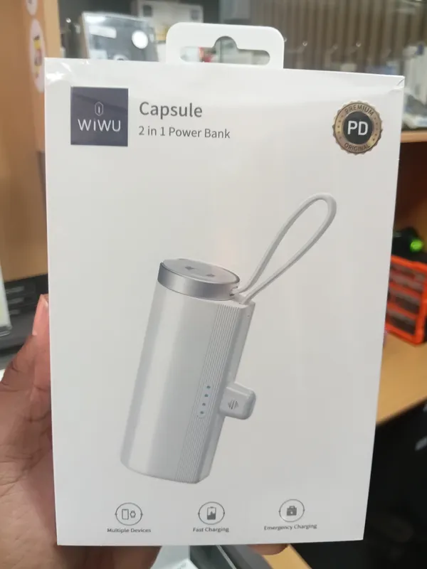 The WiWU Wi-W026 Capsule 2-in-1 Power Bank 5000mAh portable charger