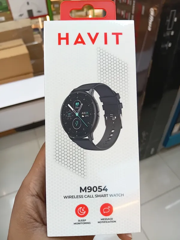 The Havit M9054 Smart Life Series wireless call smartwatch.