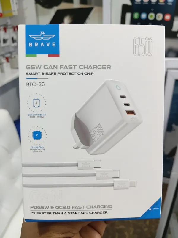 The Brave 65W BTC-35 GaN Fast Charger - White