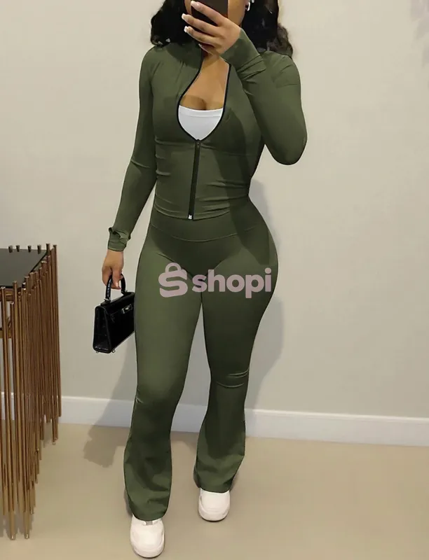 Two piece set
