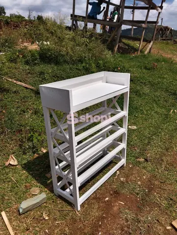 Shoe rack