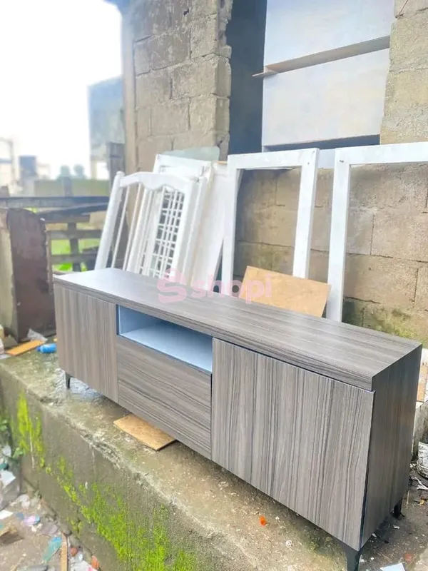 Modern tv stand