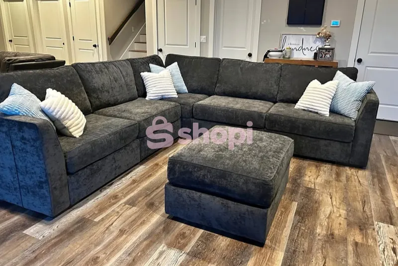 Sectional couch