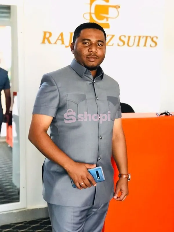 Tailored fitting Kaunda suits