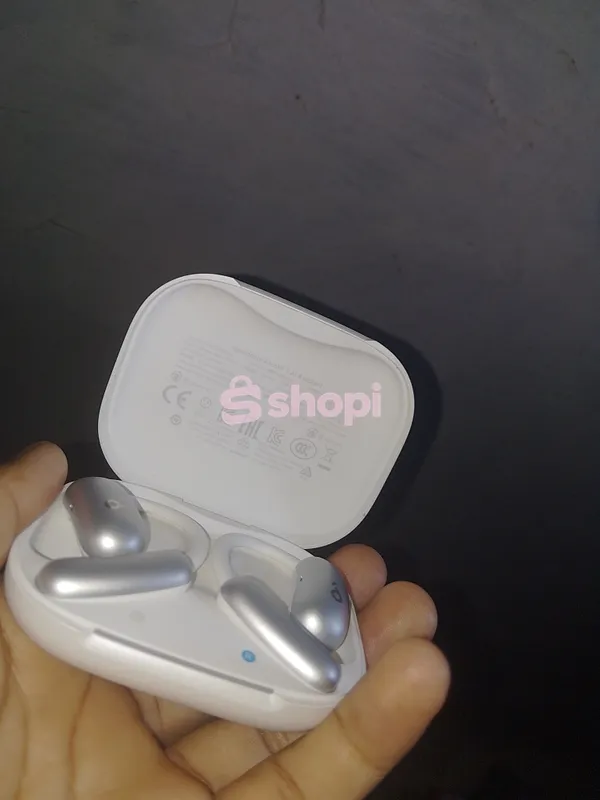 the Soundcore AeroFit 2 AI Assistant