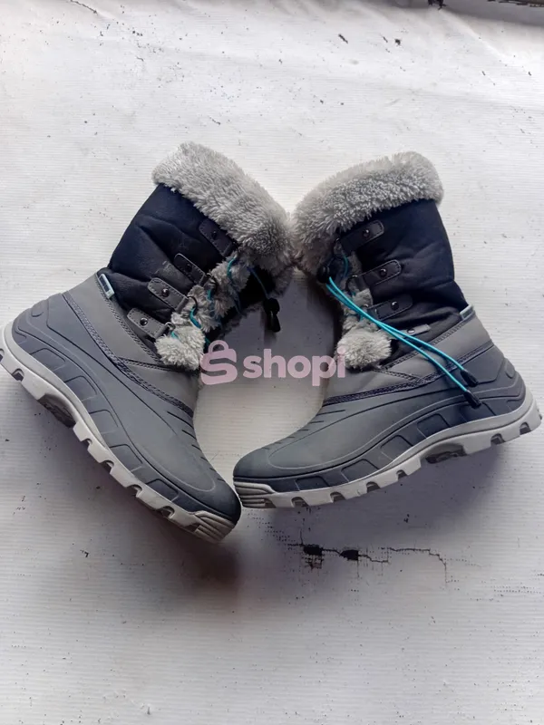 Winter boots