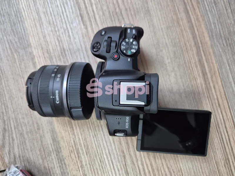 Canon EOS R50 Mirrorless Camera with 18-45mm Lens (Black)